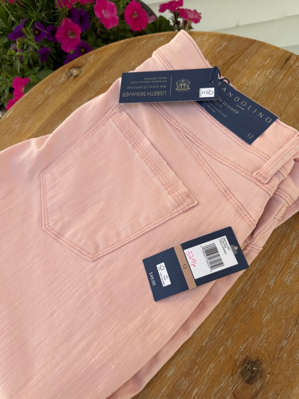 Bandolino Blush Pink Capris - Women's Stretch Capri Pants